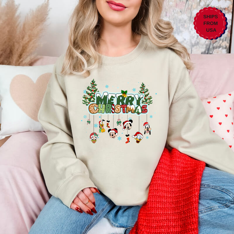 Gildan Christmas Sweatshirt, ''Merry Christmas'' Design Sweatshirt, Christmas Sweater, Christmas Gift, Holiday Sweater